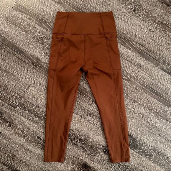 Carbon38 High Rise 7/8 Legging With Pockets In Cloud Compression - Picture 5 of 5